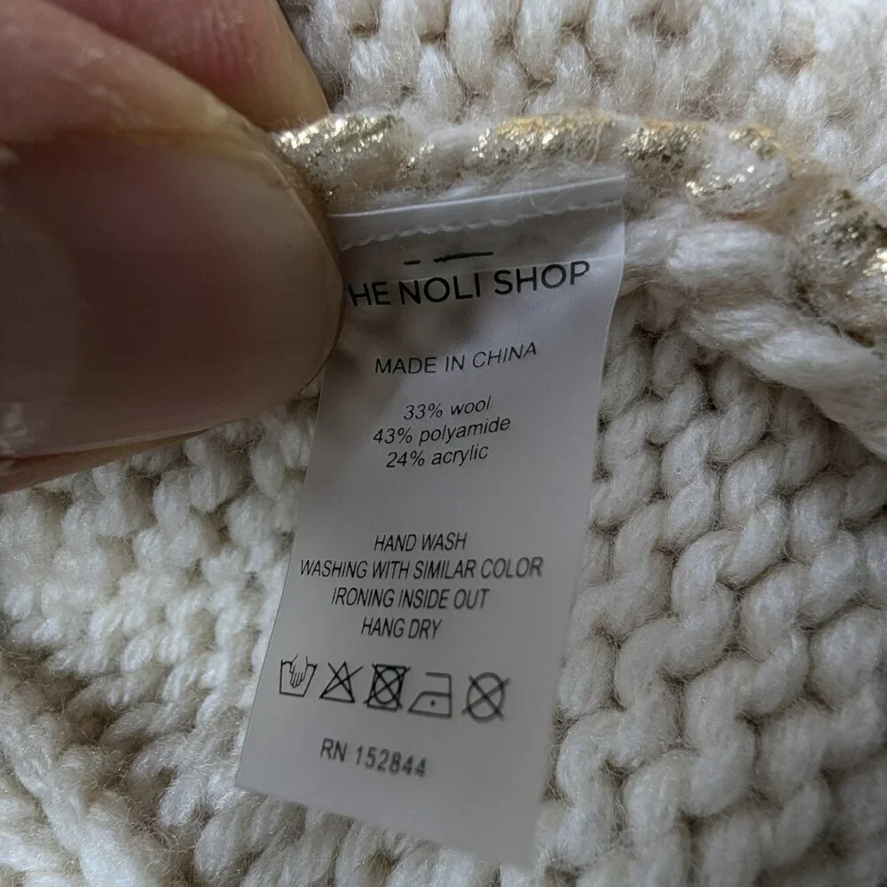 The Nolishop Cropped Cable knit Chunky Women's Sweater - Metalic Gold Size XS